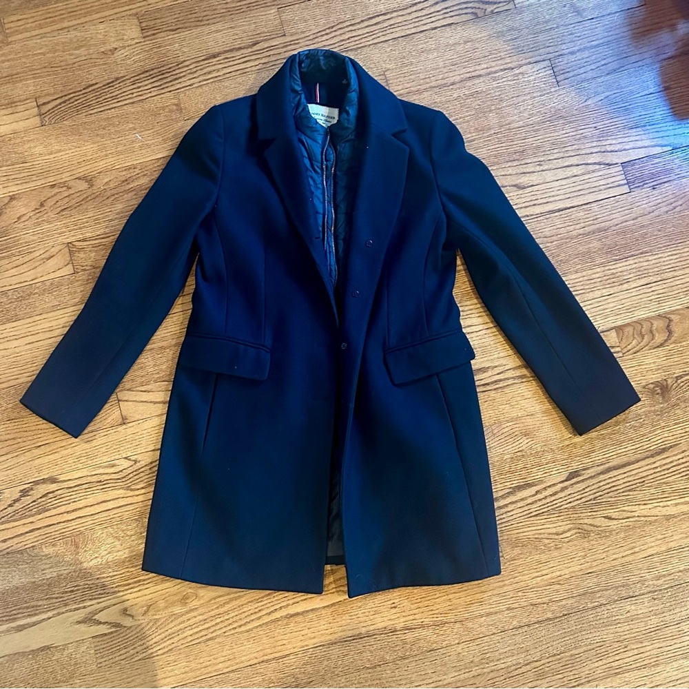 Size medium navy wool Tommy Hilfiger coat with removable vest